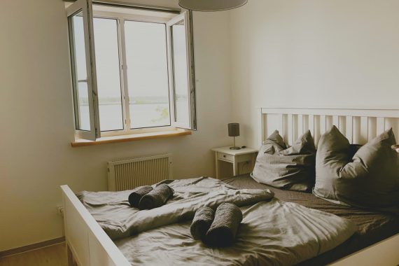 Schlafzimmer 2